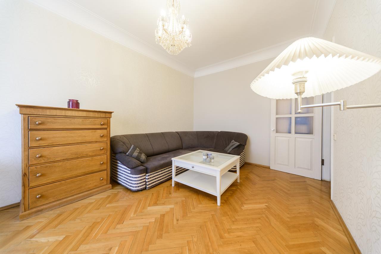 Apartment Near Olympic Stadium Kyjev Exteriér fotografie